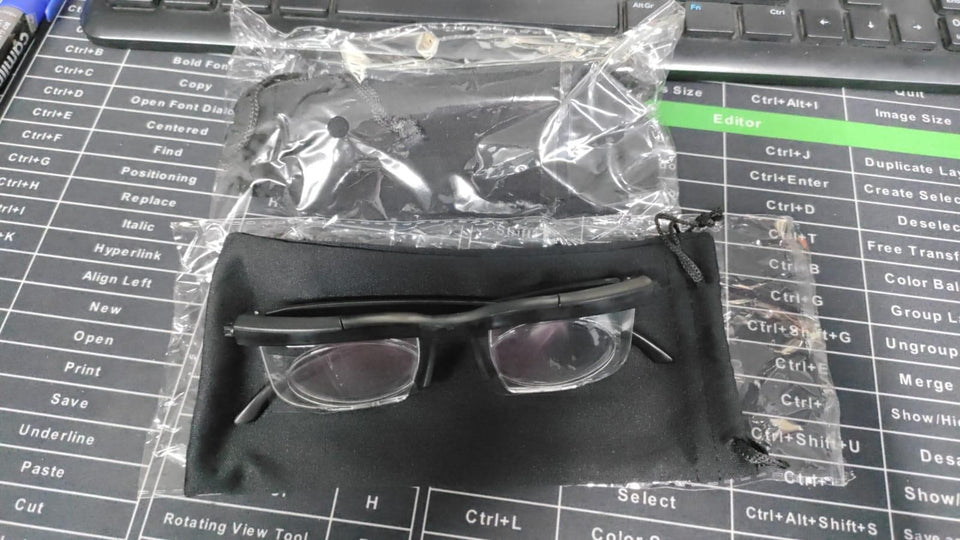 Focus adjustable glasses